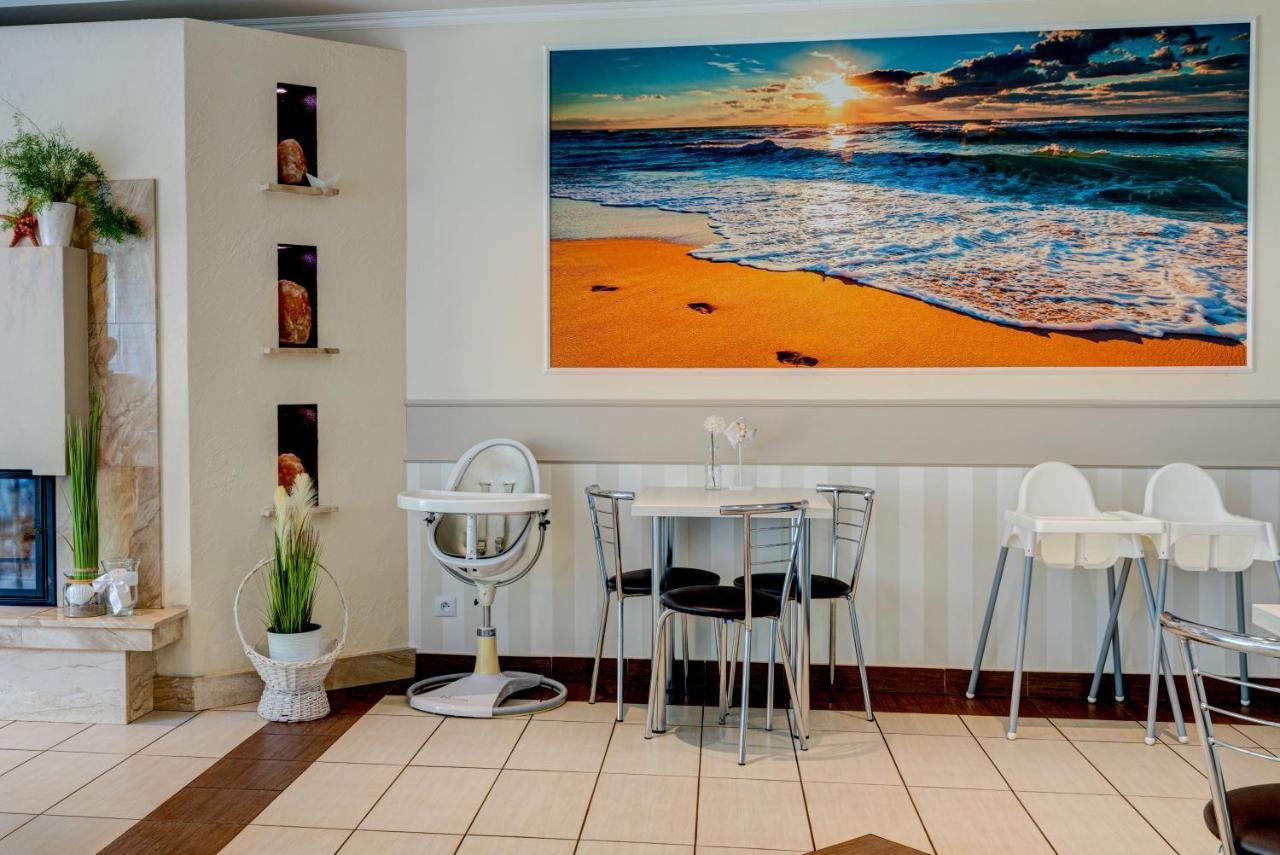 مبيت وإفطار بوبيروفو Ambre Mare - Wypoczynek Pod Palmami المظهر الخارجي الصورة